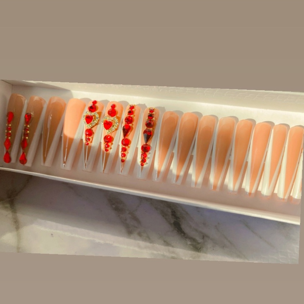 COPY - Press on nails
